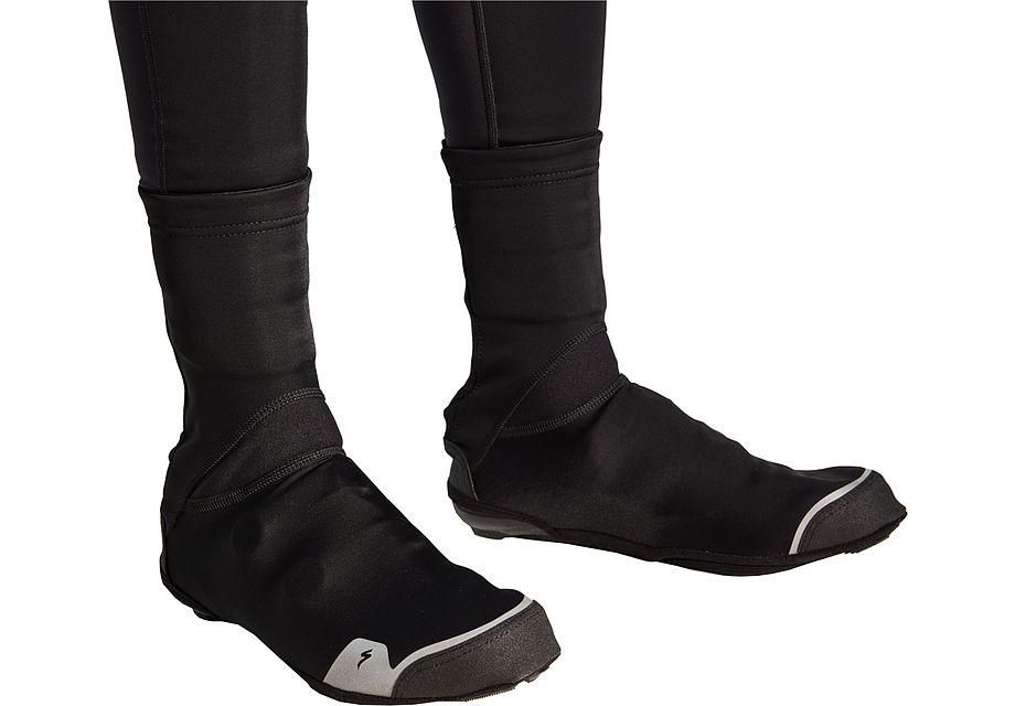 Specialized Element Kengansuoja Musta Specialized Element -kengansuojat antavat kylmilla keleilla varpaille