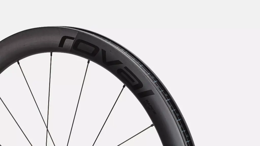 Roval Rapide CL III Musta 28" Kiekkopari
