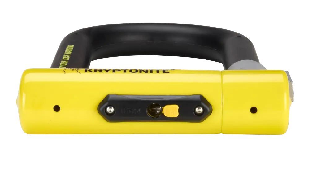 005926 Shot of Dust Cover Open.webp