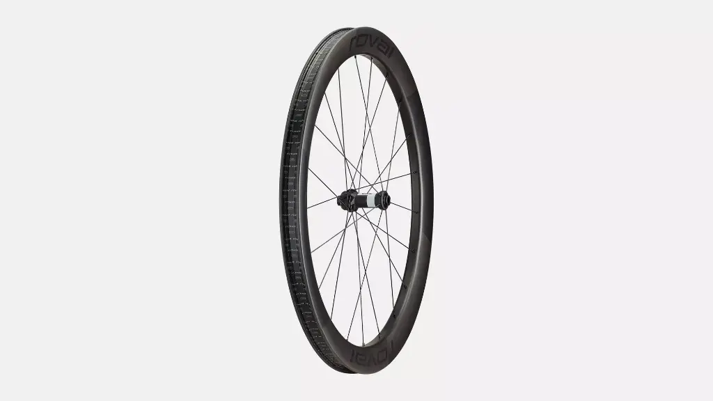 30026-610_WHL_TERRA-AERO-CL-700C-FRONT-SATIN-CARBON-SATIN_FRONT.webp