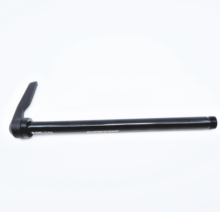 Syncros 12x148mm / M12x1.0Px171.5mm T30 Plug Taka-akseli